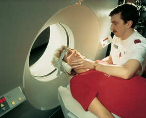 Astra Zeneca. Realizaci�n de un scanner cerebral.