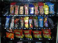 M�quina expendedora de snacks y galletas