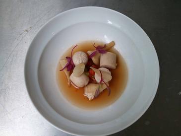 Plato de salchichas de dorada